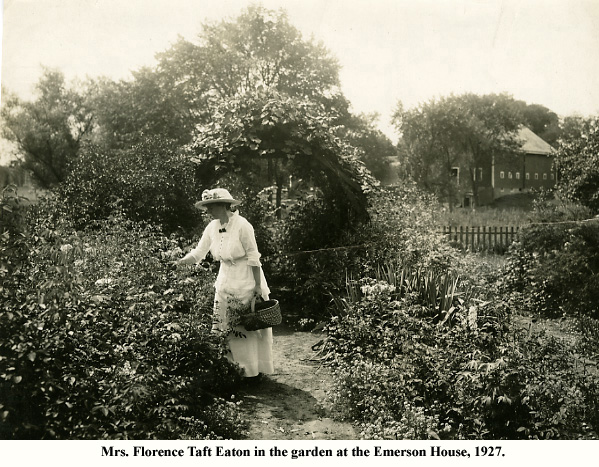 GCC_Florence Taft Eaton_Emerson House garden_1927_Photograph by Charles Darling, courtesy Special Collections, Concord Free Public Library